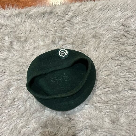girl scout Accessories - Girl‎ Scout vintage 1960 green wool beret